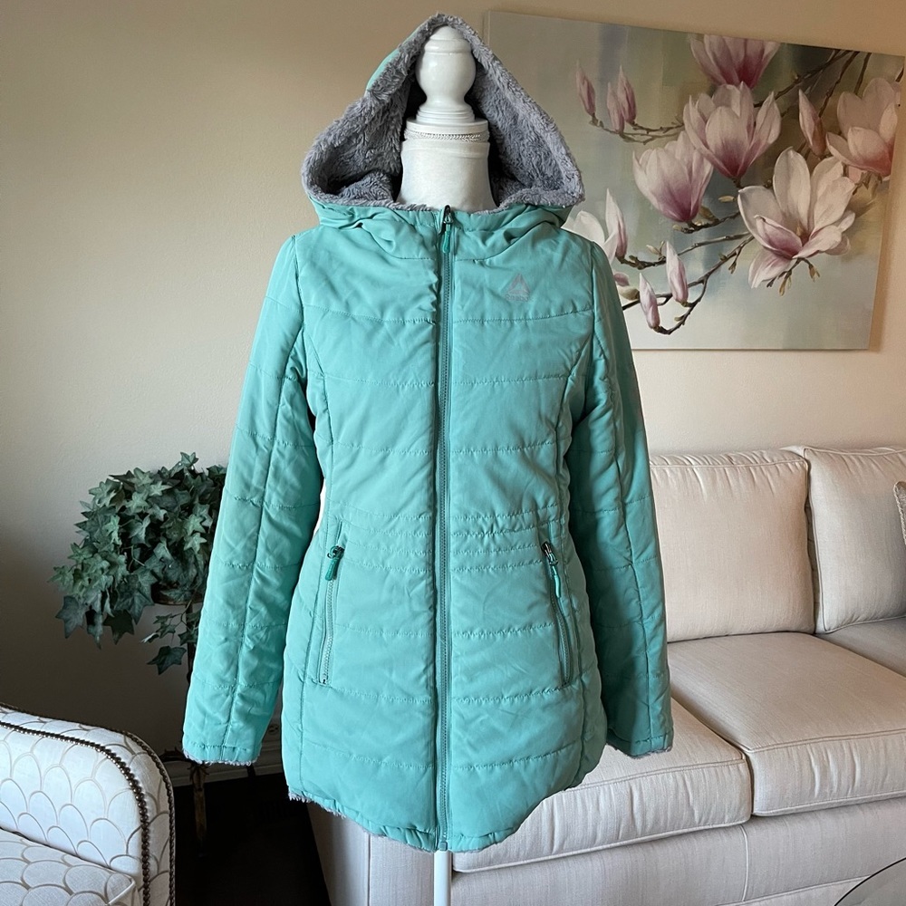 Reebok Reversible Mint And Grey Faux Fur Sherpa-Lined Jacket Size M